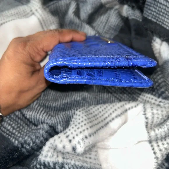 Brahmin Vibrant Blue Croc Embossed Clutch - Picture 6 of 6